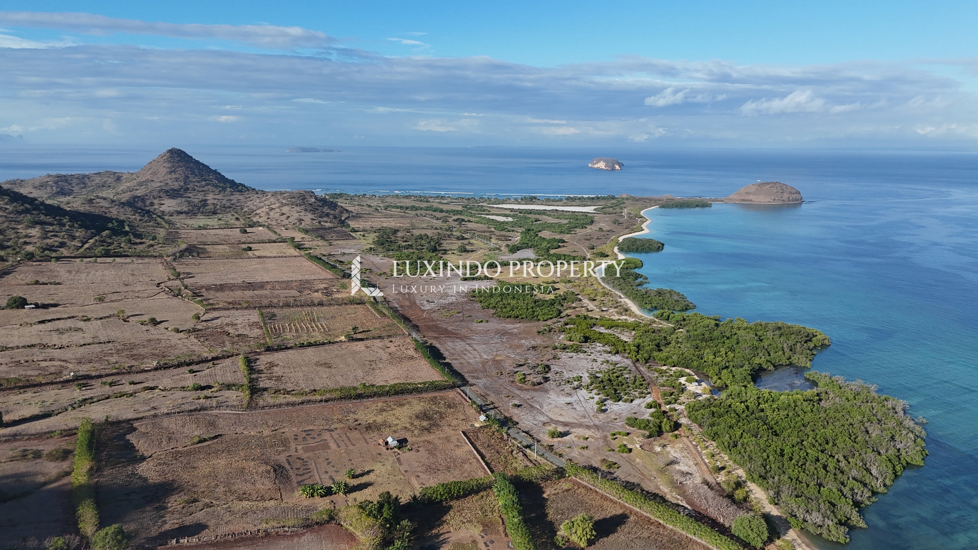 TUA NANGA - LARGE LAND WITH MOUNT RINJANI VIEW IN WEST SUMBAWA (FHL591)